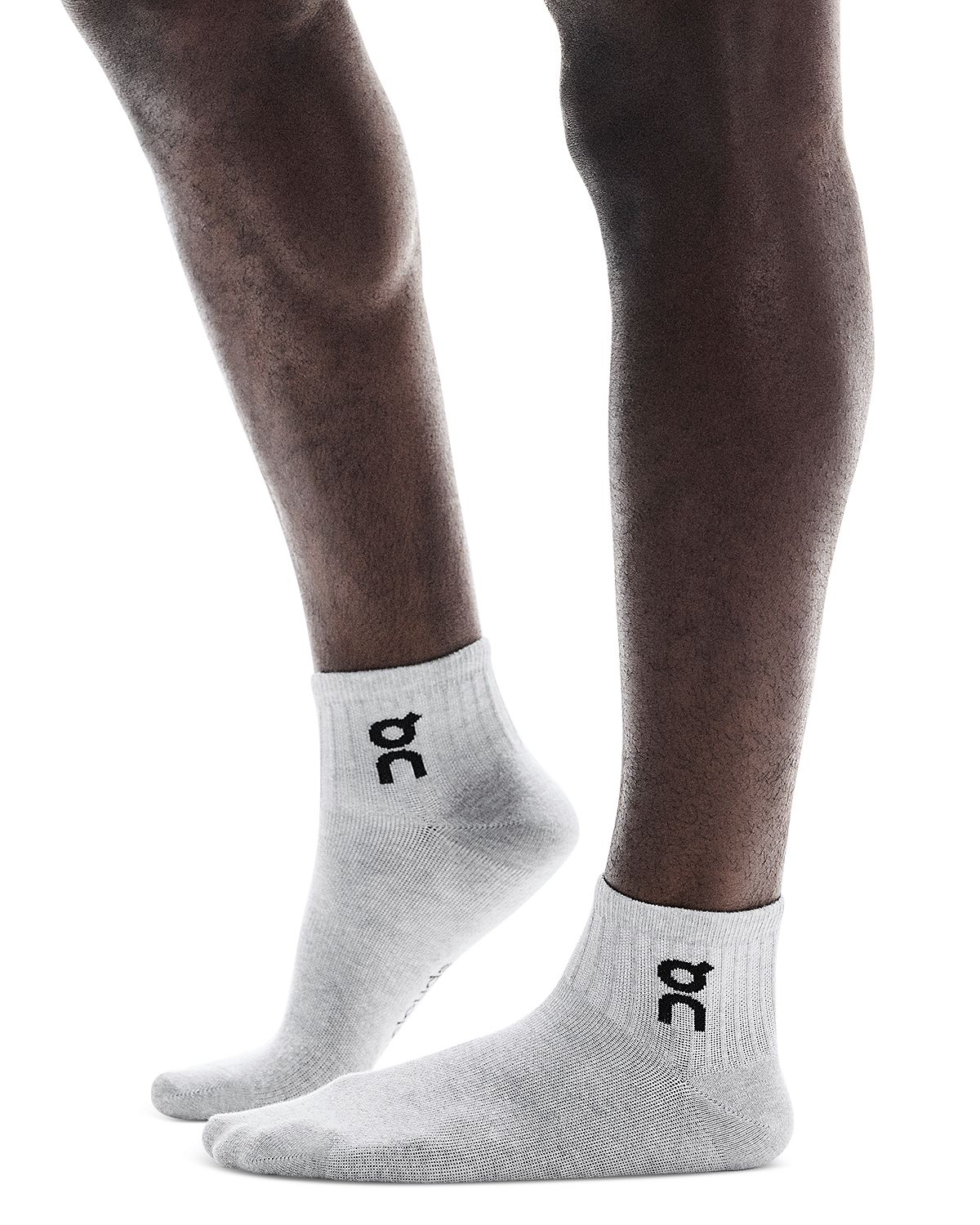 On Unisex Logo Mid Socks
