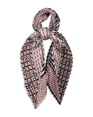 Downtown Pleated Diamond Scarf