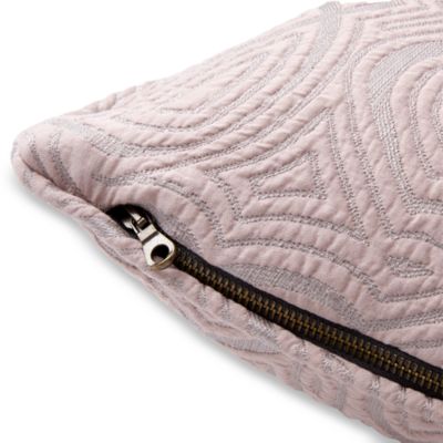 Corolles Decorative Pillow, 18" x 18"