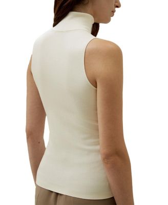 Minimalist Sleeveless Turtleneck Top