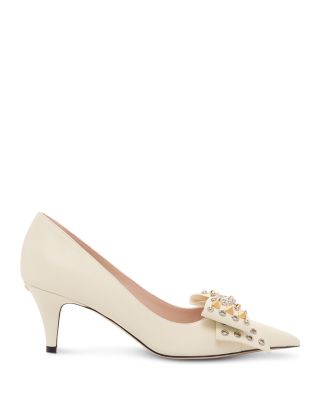 Women&#39;s Pointed Pumps