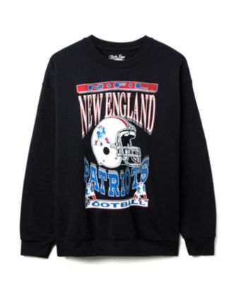 Unisex NFL New England Patriots Helmet Flea Market Crew Fleece