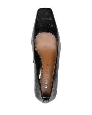  Women&#39;s Kimbra Pumps