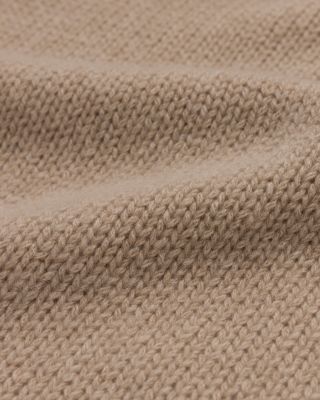 Cashmere Jet Turtleneck