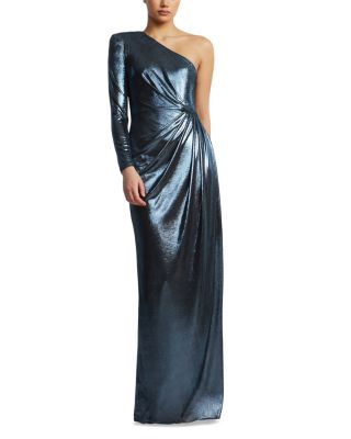 Strong Shoulder Gown