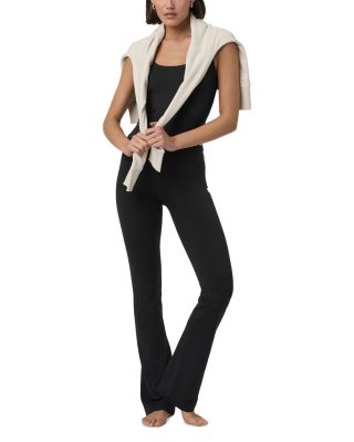 AllTheFeels™ Slim Flare Leggings