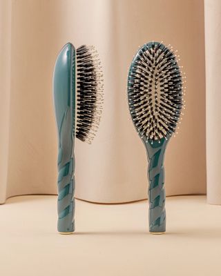 N.03 The Large Essential Softness Gentle Scalp Care Hair Brush - Ink Blue