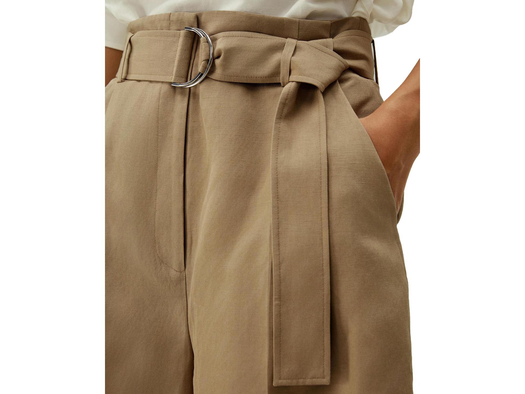 Women's Chic Silk-Linen Blend Bermuda Shorts — Image 8