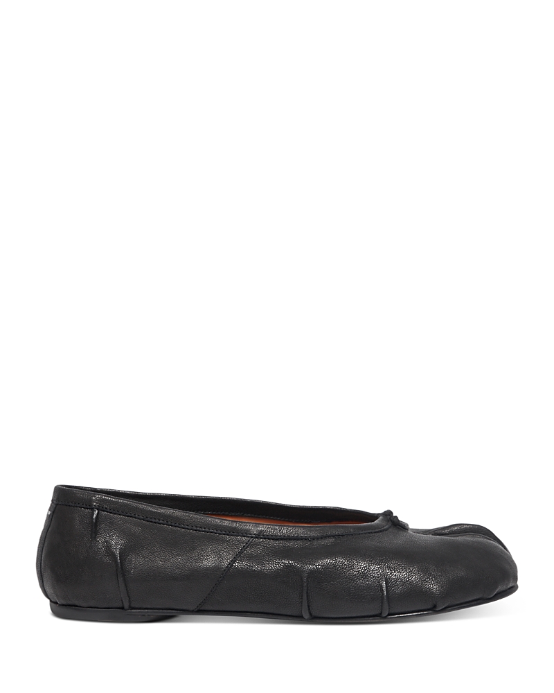 Maison Margiela Split-toe Minimalist Flat Shoes With Bow Accent In Black