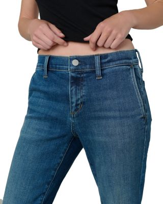 The Provocateur Mid Rise Bootcut Jeans in Crave