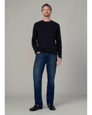 Straight Leg Jeans in Agoura