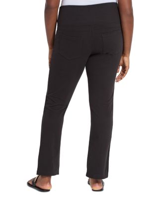 Plus Straight Leg Jeans in Black