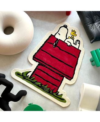  Peanuts Dog House Rug