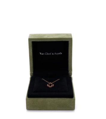  Sweet Alhambra Pendant Necklace 18K Rose Gold and Carnelian, 15 - 15.75"