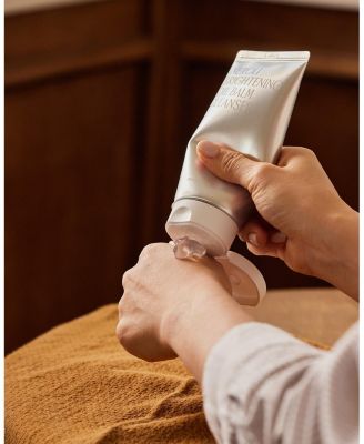  Neroli Brightening Oil Balm Cleanser