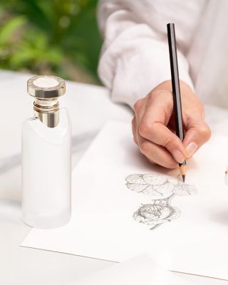 Eau Parfum&eacute;e Th&eacute; Blanc Eau de Toilette 5 oz.