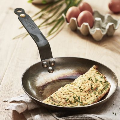 Mineral B 8" Carbon Steel Omelet Pan