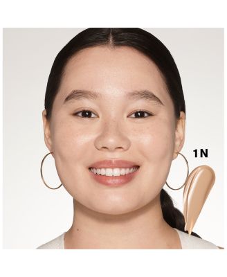 Futurist Soft Touch Brightening Skincealer 