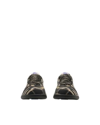 Women&#39;s Check Terrace Sneakers