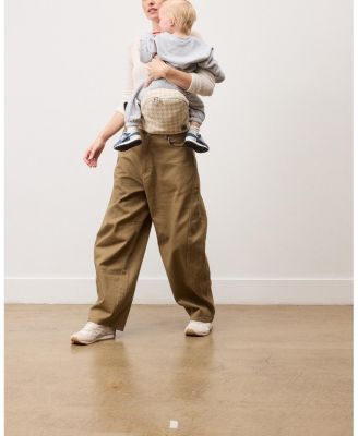  Brio Belt Toddler Carrier