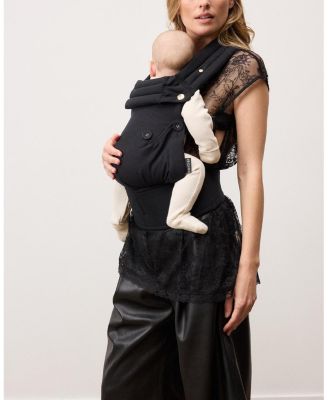  Limitless Baby Carrier