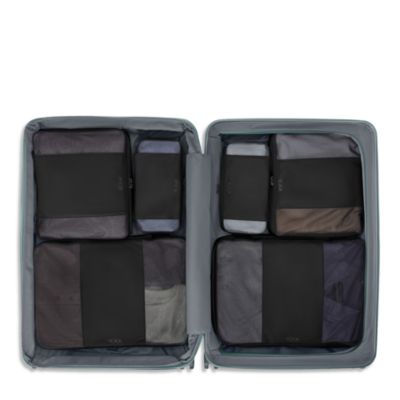 19 Degree Extended Trip Expandable 4-Wheel Packing Case