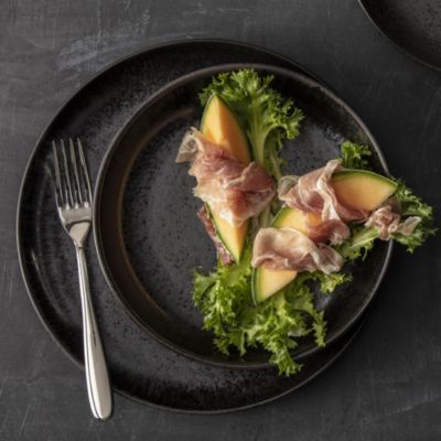 Sound Midnight Dinnerware 16-Piece Dinnerware Set