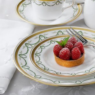 Royal Crown Derby Titanic Dinnerware Collection | Bloomingdale's Home