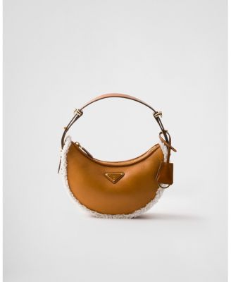 Arque Small Shearling Shoulder Bag
