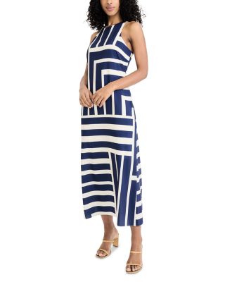 Maxi Dress With Keyhole