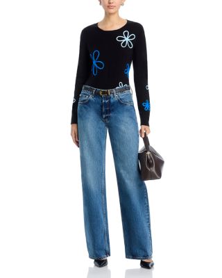 Crewneck Floral Applique Pullover Sweater