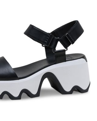 Women's KINETIC™ AURA Y Strap Platform Sandals