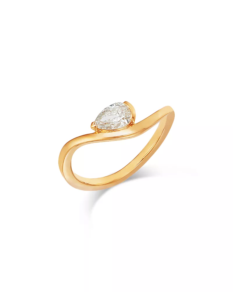 Moon & Meadow 14K Yellow Gold Lab Grown Diamond Pear Wave Ring