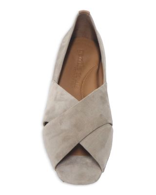 Women's Whoebe Suede Flats