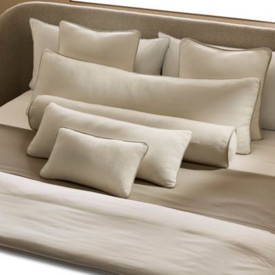 Threadmark Decorative Pillow Cover & Insert, 22" x 22"