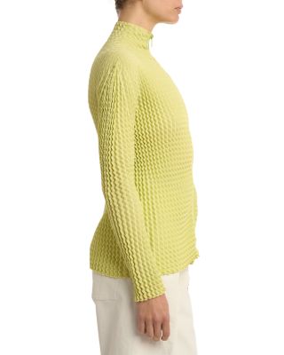 Spongy Zippered Top