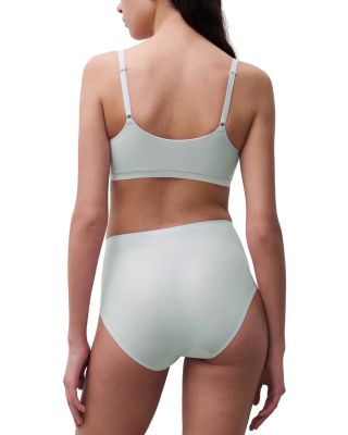 Soft Stretch One-Size Seamless Briefs