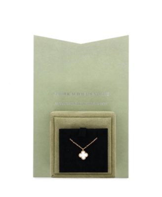  Sweet Alhambra Pendant Necklace 18K Gold and Mother of Pearl, 15.75"