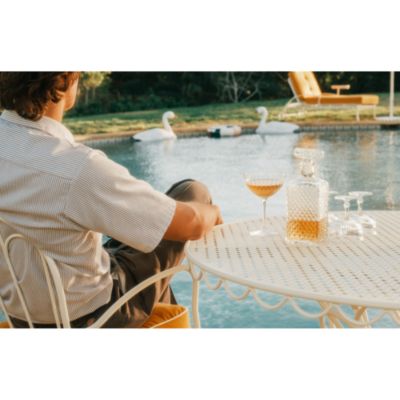 The Al Fresco Dining Table