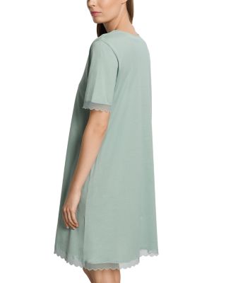 Inaya Short Sleeve Gown