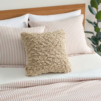 Shira Textured Sherpa Decorative Pillow, 20" x 20"