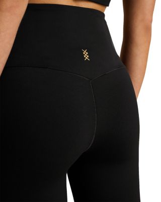 Revive Capri Leggings