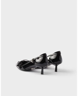  Women's Open-Side Leather Pumps