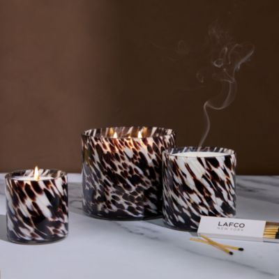 Saffron Sandalwood Classic Candle