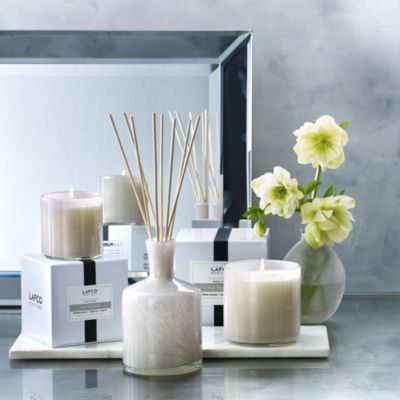 Star Magnolia Signature Candle, 15.5 oz.