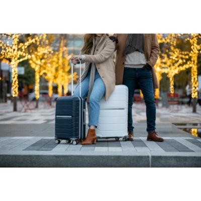 Freeform Hardside 21" Spinner