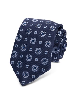 Classic Medallion Tie