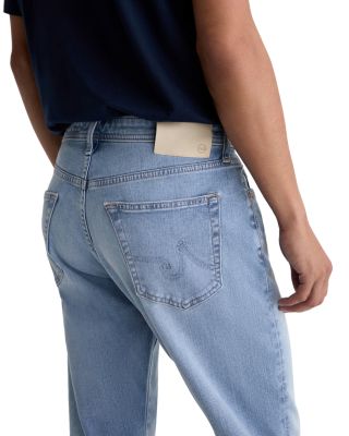 Prot&eacute;g&eacute; Classic Straight Jeans in Saltillo