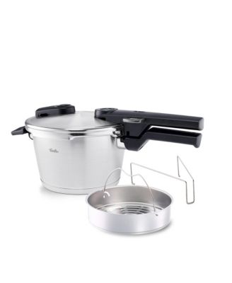  Vitaquick Premium Pressure Cooker with Steamer Insert and Tripod, 2.6 Qt