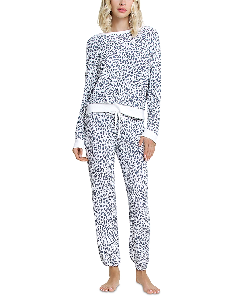Honeydew Star Seeker Lounge Set in Pisces Berries